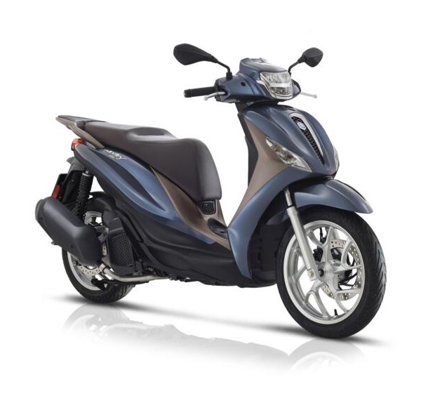 piaggio-medley-150-2020-03